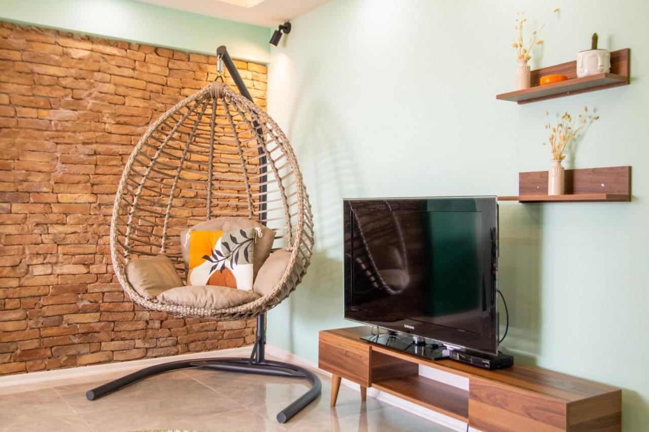 Flat With Great View And Central Location In Konak Izmir Exteriör bild