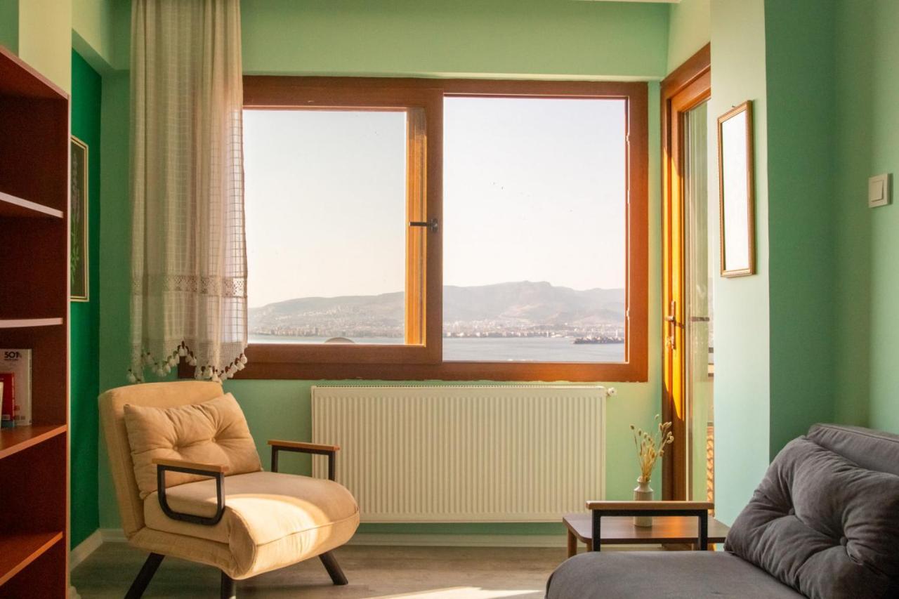 Flat With Great View And Central Location In Konak Izmir Exteriör bild