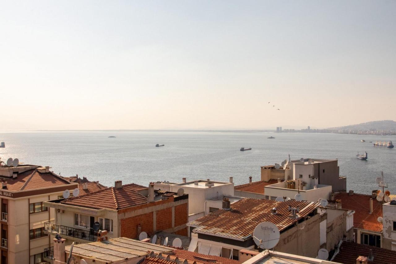 Flat With Great View And Central Location In Konak Izmir Exteriör bild